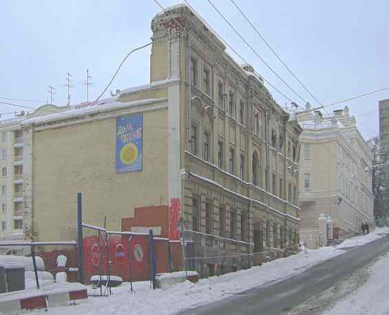 Большой Николоворобинский переулок зимой